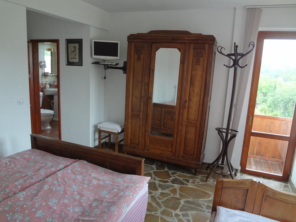 Guest House Diabora Arbanassi Exterior foto