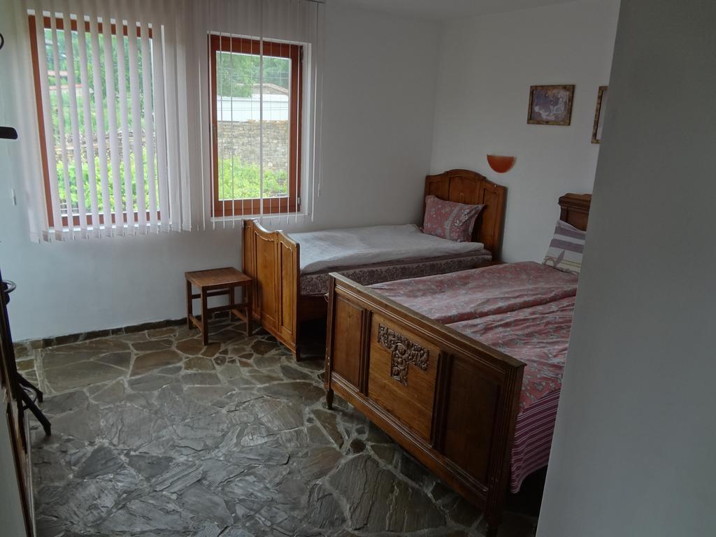 Guest House Diabora Arbanassi Exterior foto