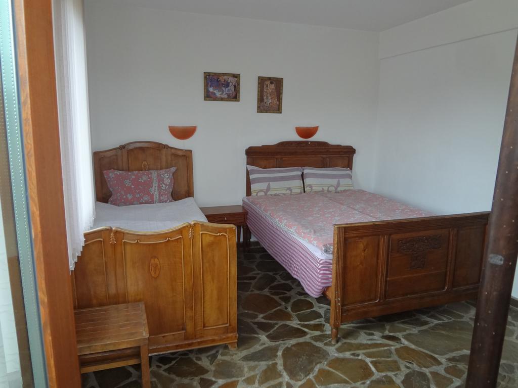 Guest House Diabora Arbanassi Exterior foto