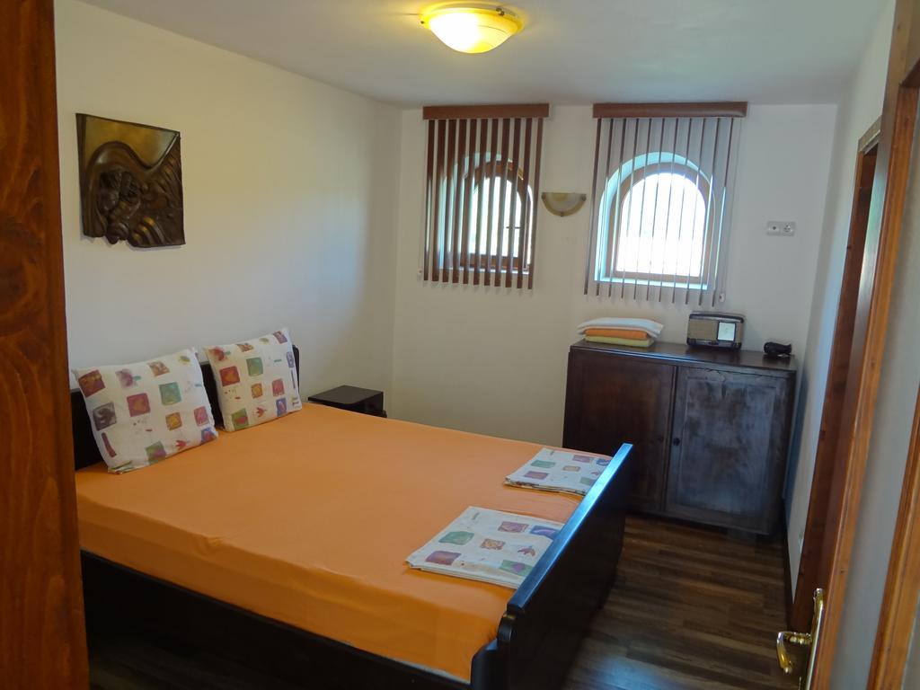 Guest House Diabora Arbanassi Exterior foto