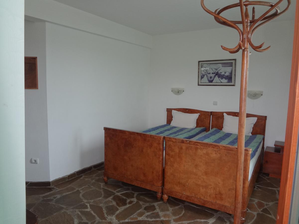 Guest House Diabora Arbanassi Exterior foto