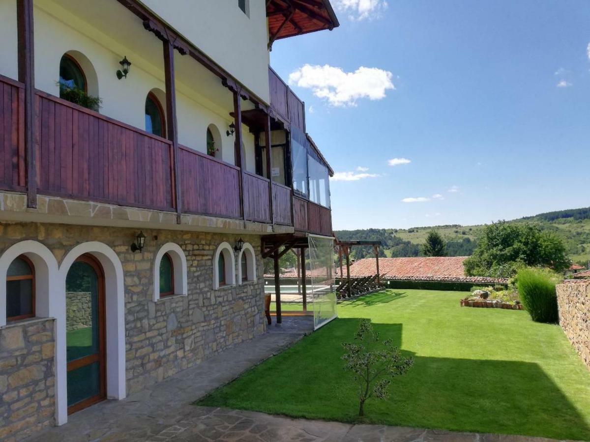 Guest House Diabora Arbanassi Exterior foto